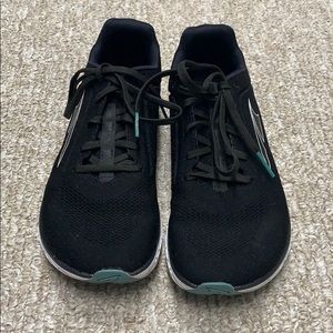 Altra Escalante 2 Road-Running Shoes - Women's